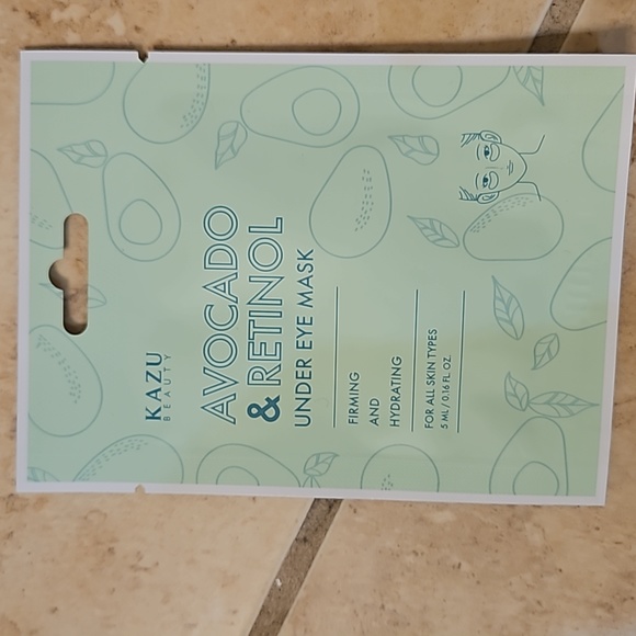 8 face/under eye/lip mask - Picture 8 of 10